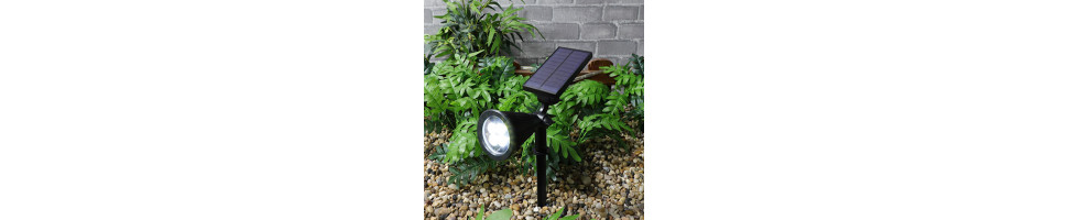 Fournisseur & distributeur des piquets LED solaires - Eclairage212 Maroc